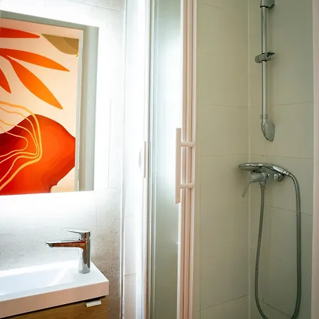 Appartement Cocon Colore En Centre-ville De